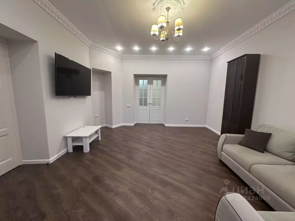 5-к кв. Санкт-Петербург Московский просп., 171 (116.0 м) - Фото 1