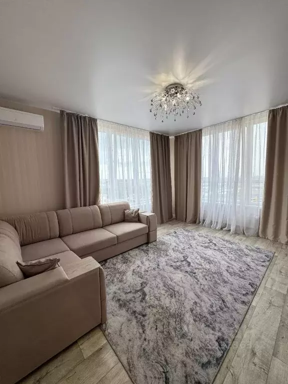 2-к кв. Крым, Симферопольский район, с. Мирное ул. Крымской Весны, 4к2 ... - Фото 1