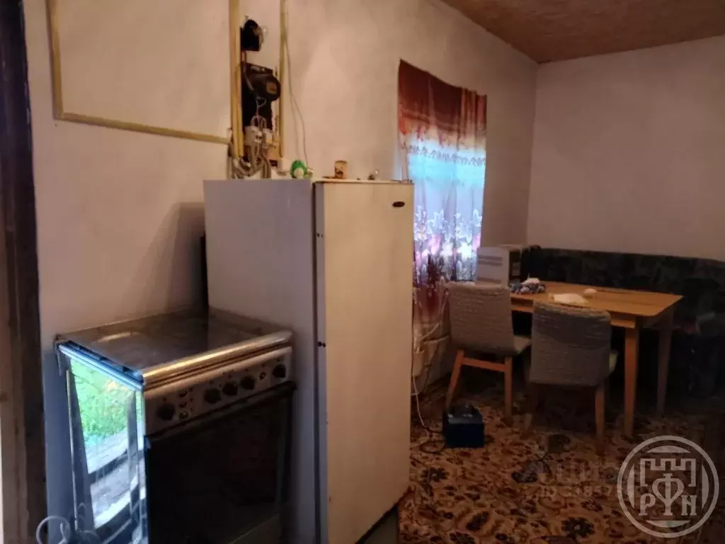 Дом в Ленинградская область, Выборгский район, Рощинское городское ... - Фото 1