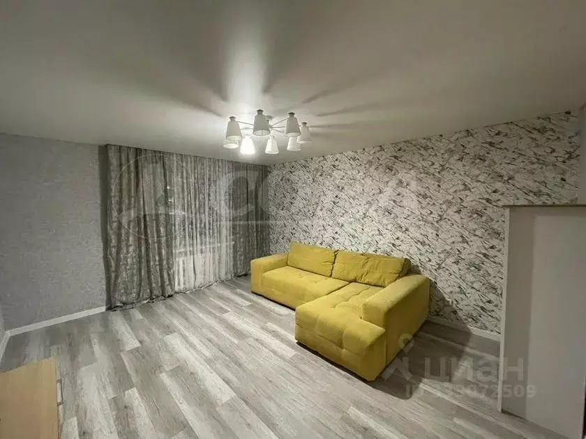 3-к кв. Тюменская область, Тюмень ул. Самарцева, 29 (79.0 м) - Фото 1