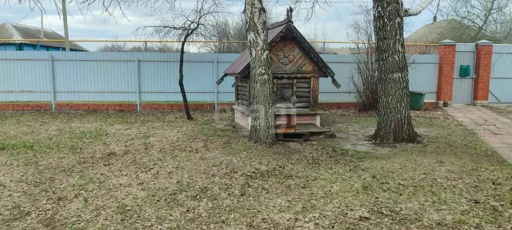 Дом в Белгородская область, Старооскольский городской округ, с. ... - Фото 0