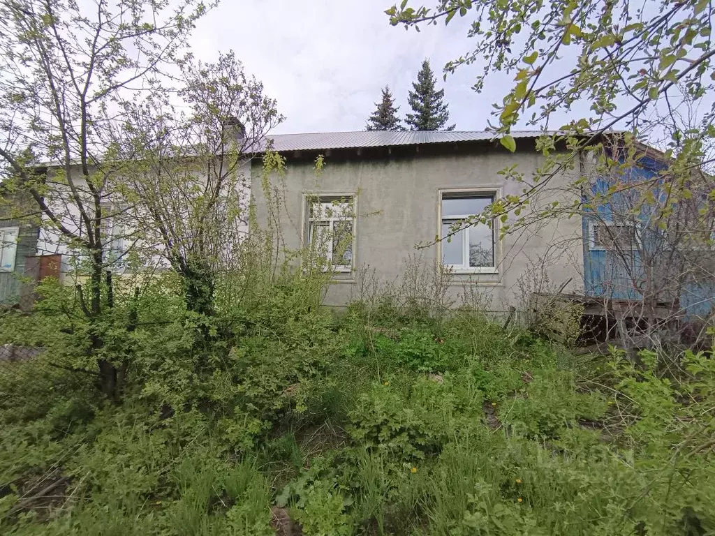 Дом в Башкортостан, Чишминский район, Алкинский сельсовет, д. ... - Фото 1
