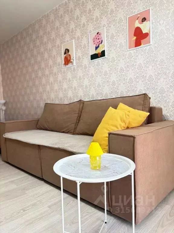 1-к кв. Волгоградская область, Волгоград ул. Расула Гамзатова, 7 (38.0 ... - Фото 0
