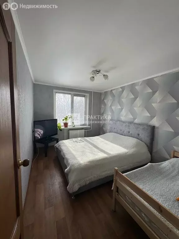 4-комнатная квартира: Нижнекамск, проспект Вахитова, 19А (74.8 м) - Фото 1