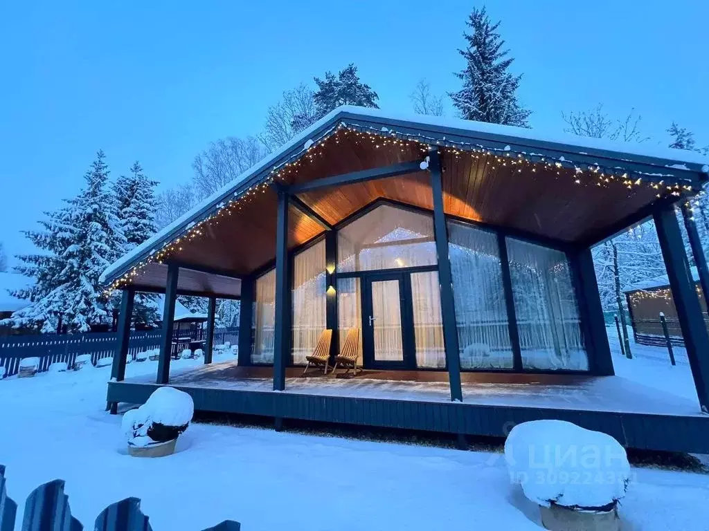 Дом в Калужская область, Боровский муниципальный округ, Совьяки с/пос, ... - Фото 1