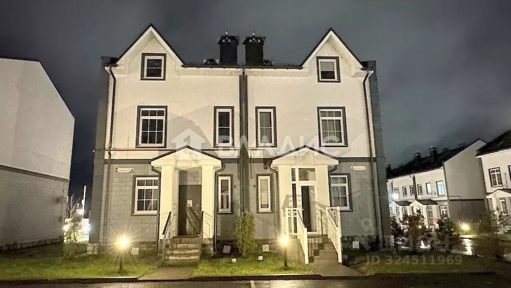 3-к кв. Московская область, Дмитровский муниципальный округ, с. ... - Фото 1