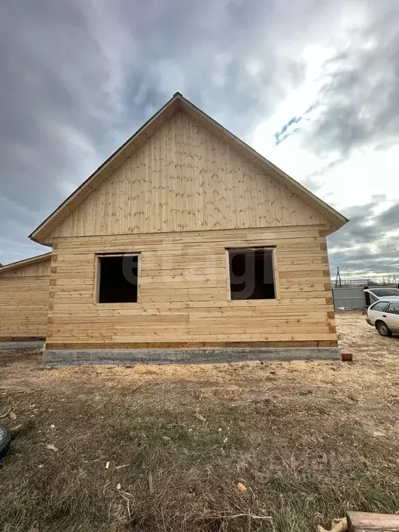 Дом в Бурятия, Иволгинский район, Нижнеиволгинское с/пос, с. Нижняя ... - Фото 1