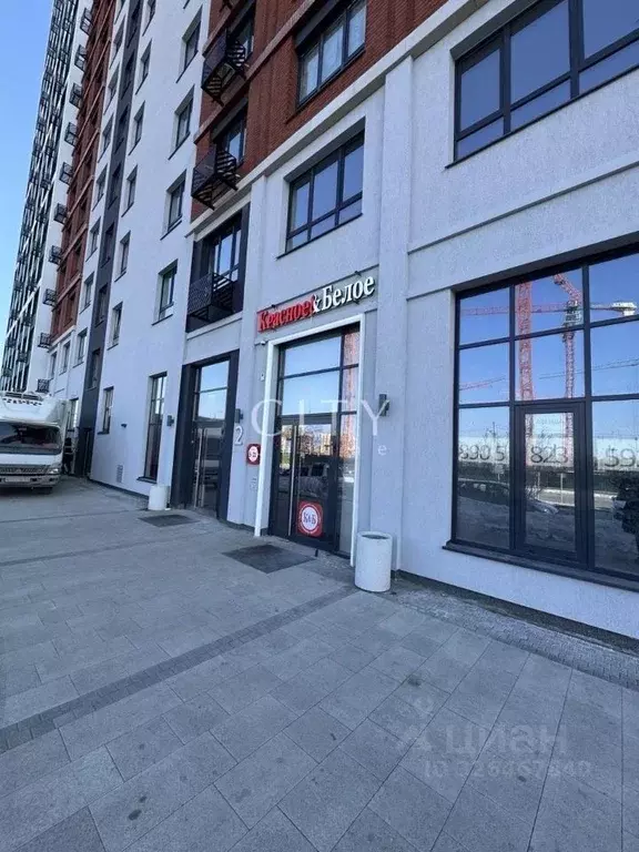Торговая площадь в Тюменская область, Тюмень ул. Пожарных и ... - Фото 1
