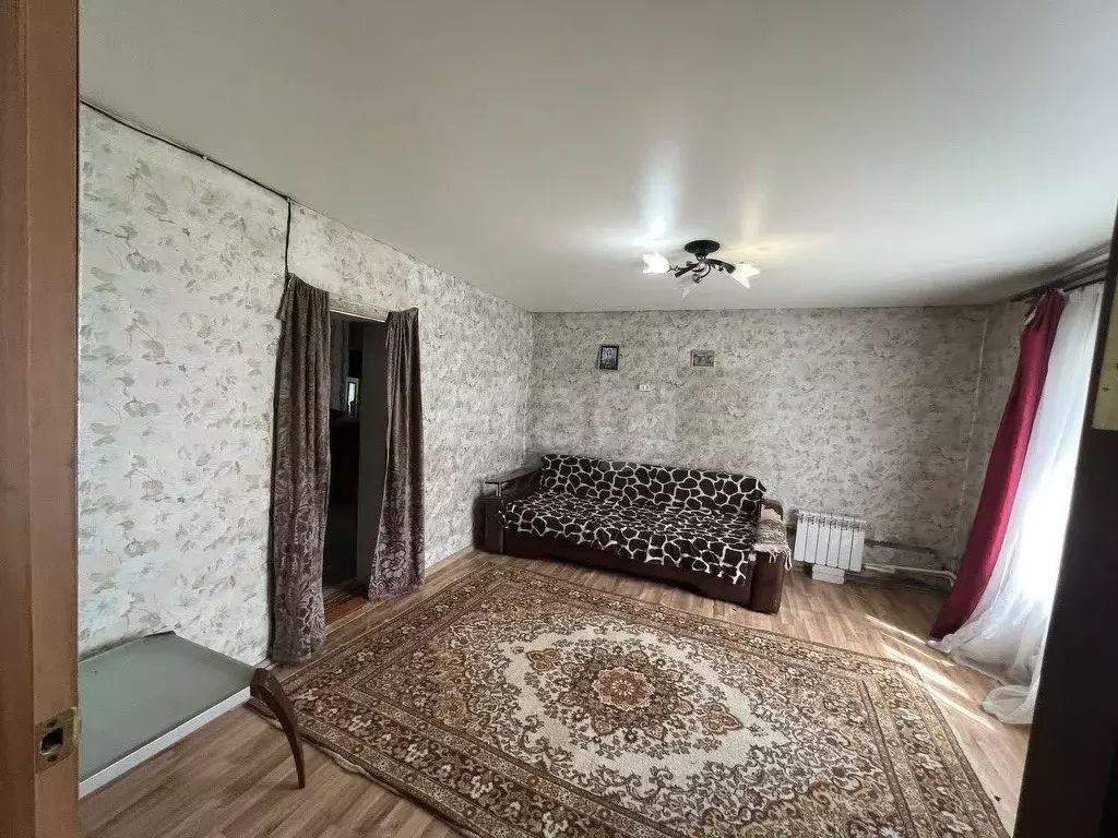 Дом в Челябинская область, Красноармейский муниципальный округ, пос. ... - Фото 1