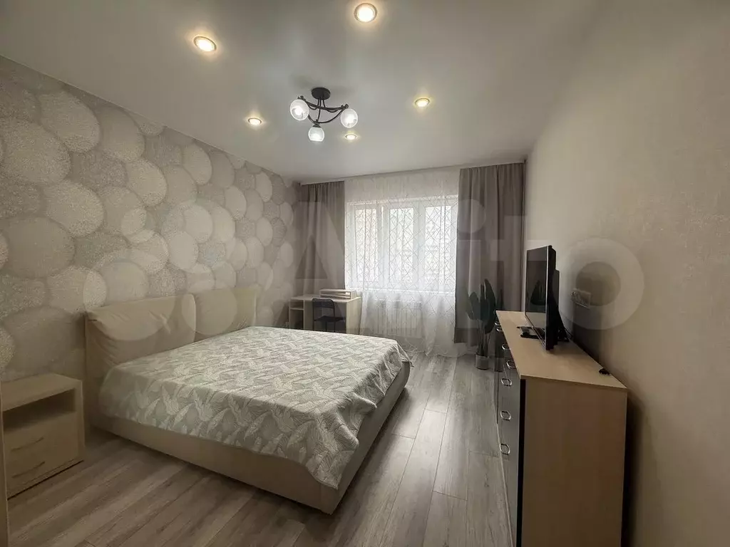 1-к. квартира, 42,1 м, 6/14 эт. - Фото 0