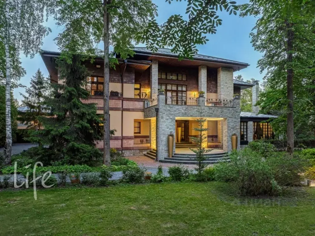 Дом в Москва пос. ДСК Мичуринец,  (847 м) - Фото 1