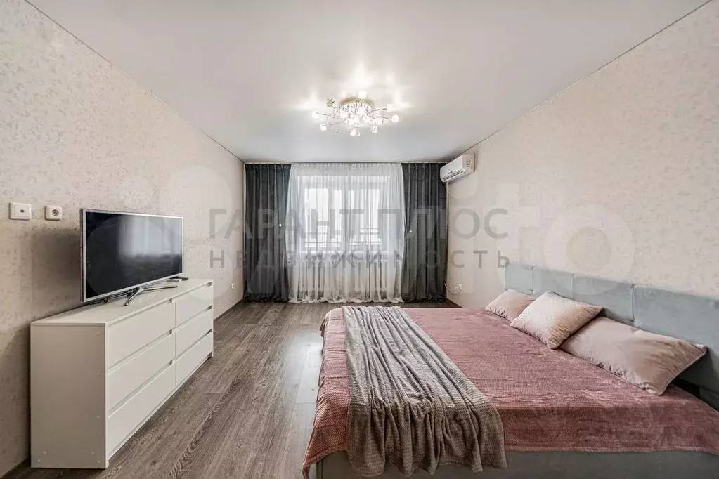 1-к. квартира, 40 м, 9/15 эт. - Фото 0
