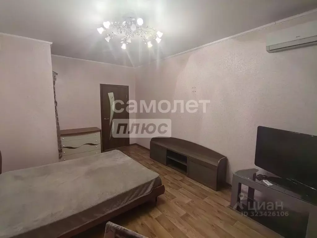 1-к кв. Липецкая область, Липецк Учебный пер., 2 (50.0 м) - Фото 1