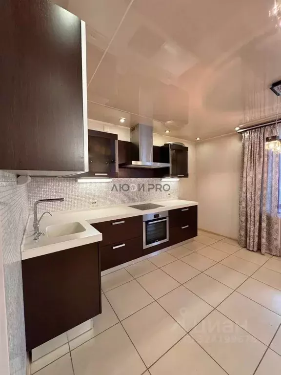 2-к кв. Кировская область, Киров Солнечная ул., 12 (55.0 м) - Фото 2