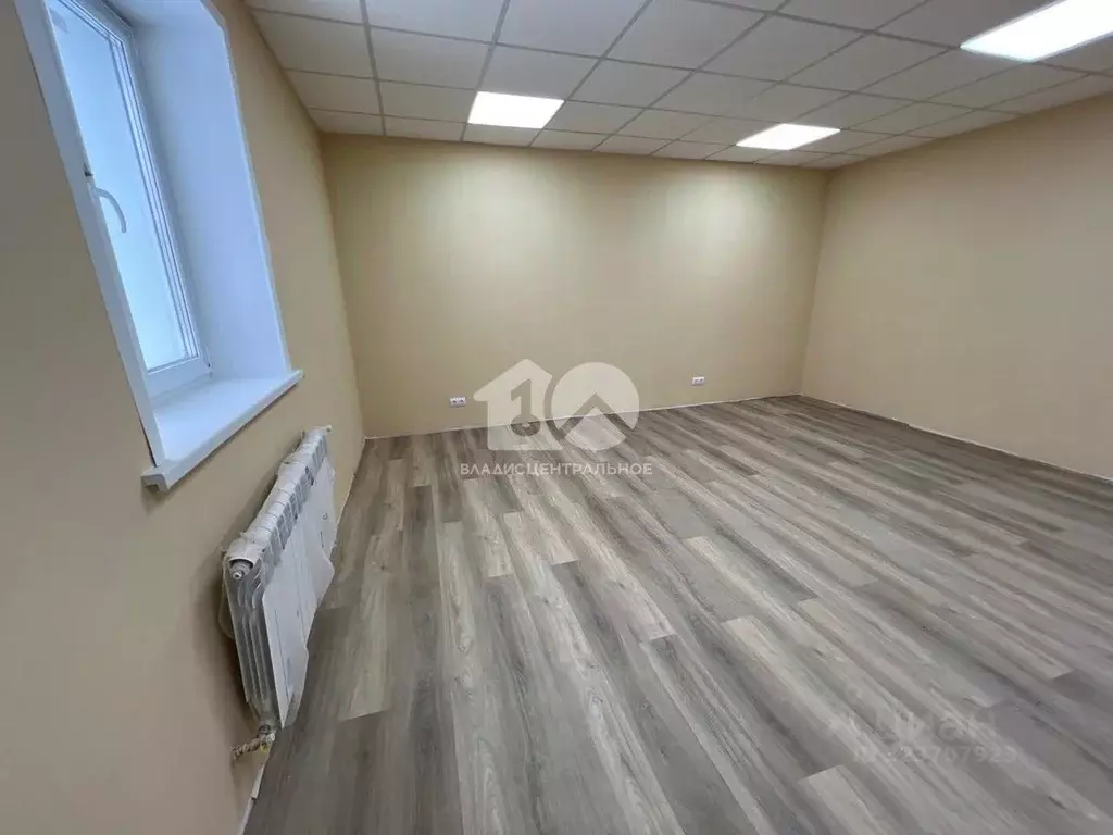 Офис в Новосибирская область, Новосибирск ул. Докучаева, 1/1 (27 м) - Фото 1