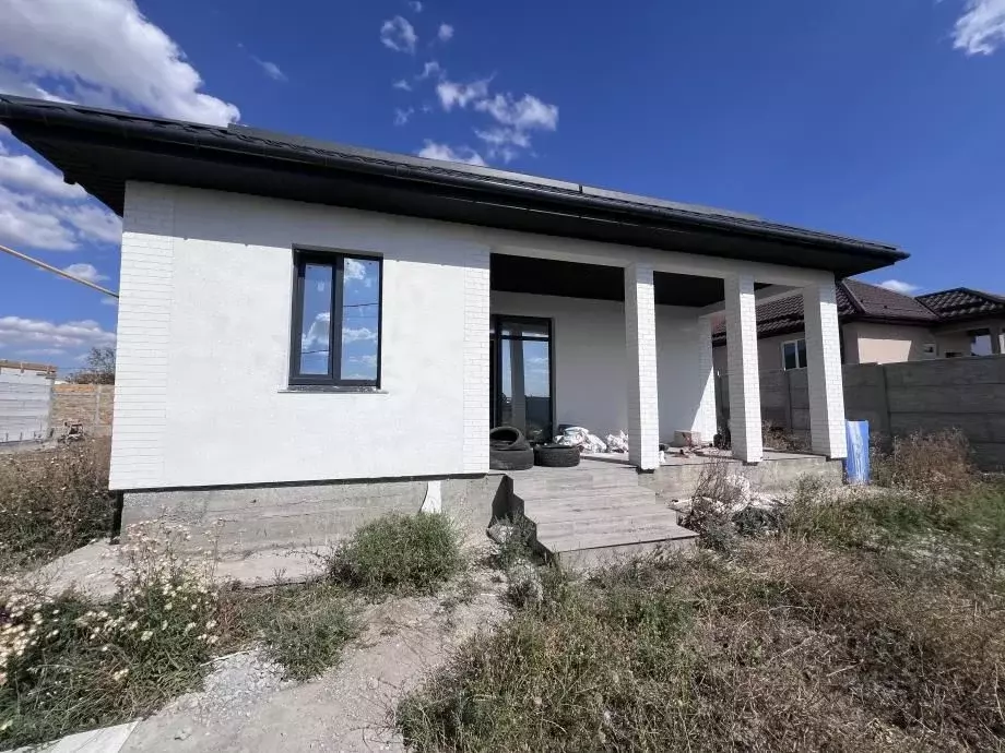 Дом в Крым, Симферопольский район, Трудовское с/пос, пос. Айкаван ул. ... - Фото 1