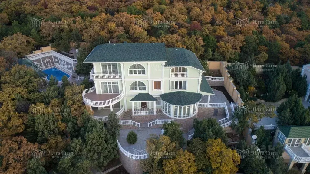 Дом в Крым, Ялта городской округ, Гаспра пгт ул. Лесная (770 м) - Фото 0