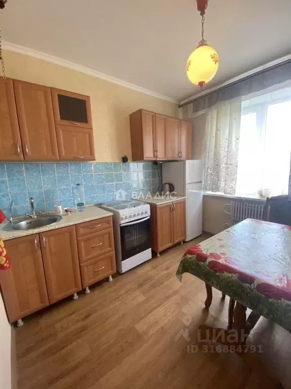 3-к кв. Белгородская область, Старый Оскол Олимпийский мкр, 45 (62.8 ... - Фото 0