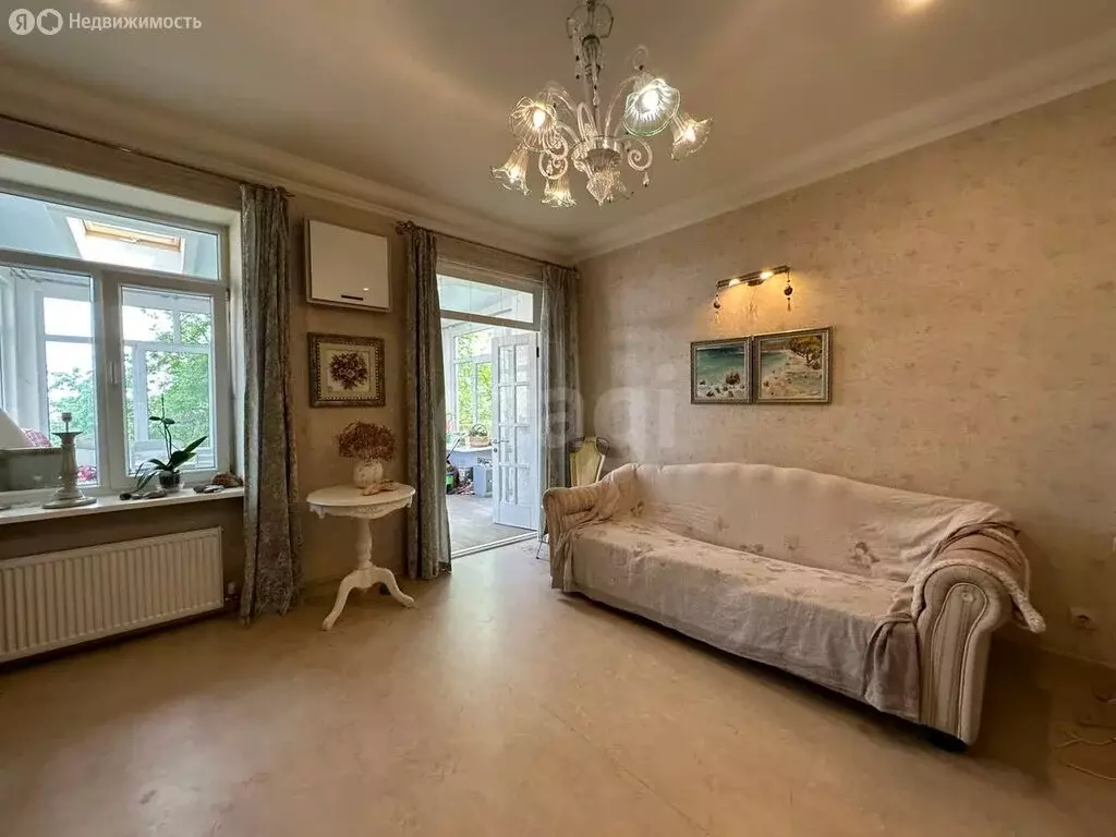 4-комнатная квартира: Севастополь, улица Терещенко, 5А (72.8 м) - Фото 0