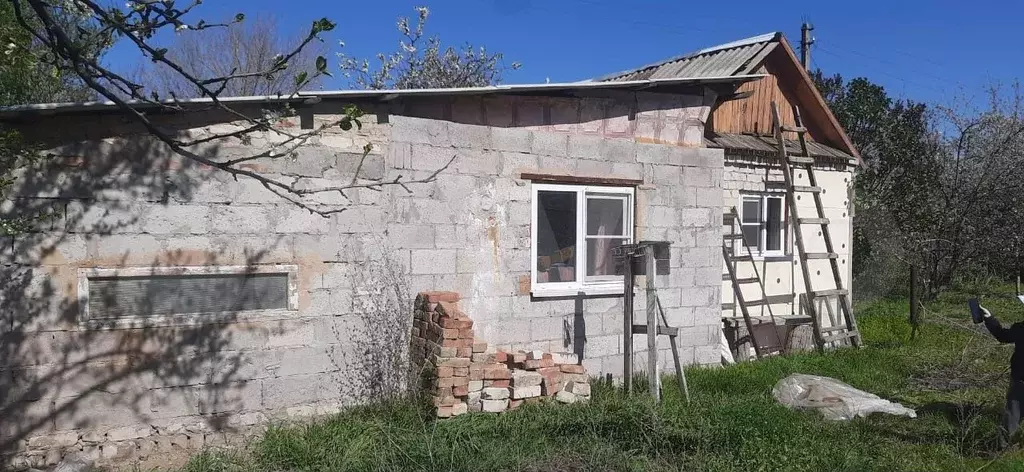 Дача 32 м на участке 5,5 сот. - Фото 0