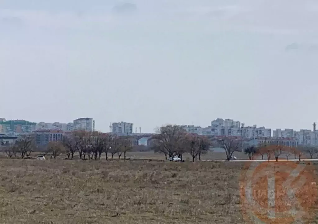 Участок в Крым, Сакский район, с. Уютное ул. Цветочная (8.02 сот.) - Фото 1