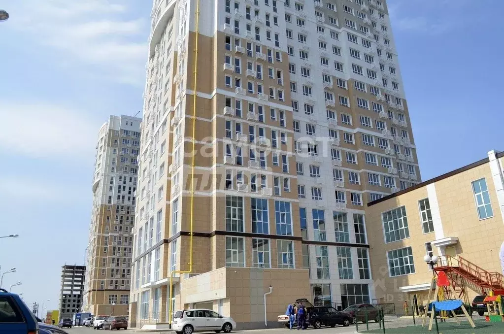 3-к кв. Белгородская область, Белгород ул. Есенина, 9к2 (77.7 м) - Фото 1
