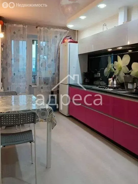 3-комнатная квартира: Самара, Пугачёвская улица, 8 (70.9 м) - Фото 1