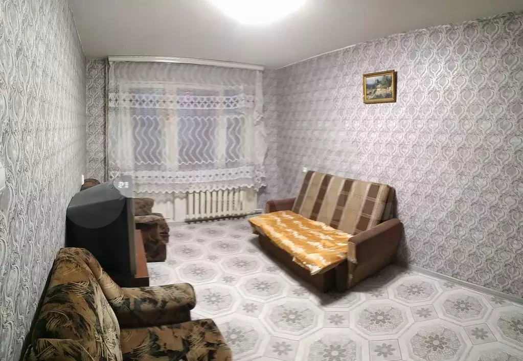 1-к. квартира, 35 м, 1/9 эт. - Фото 1