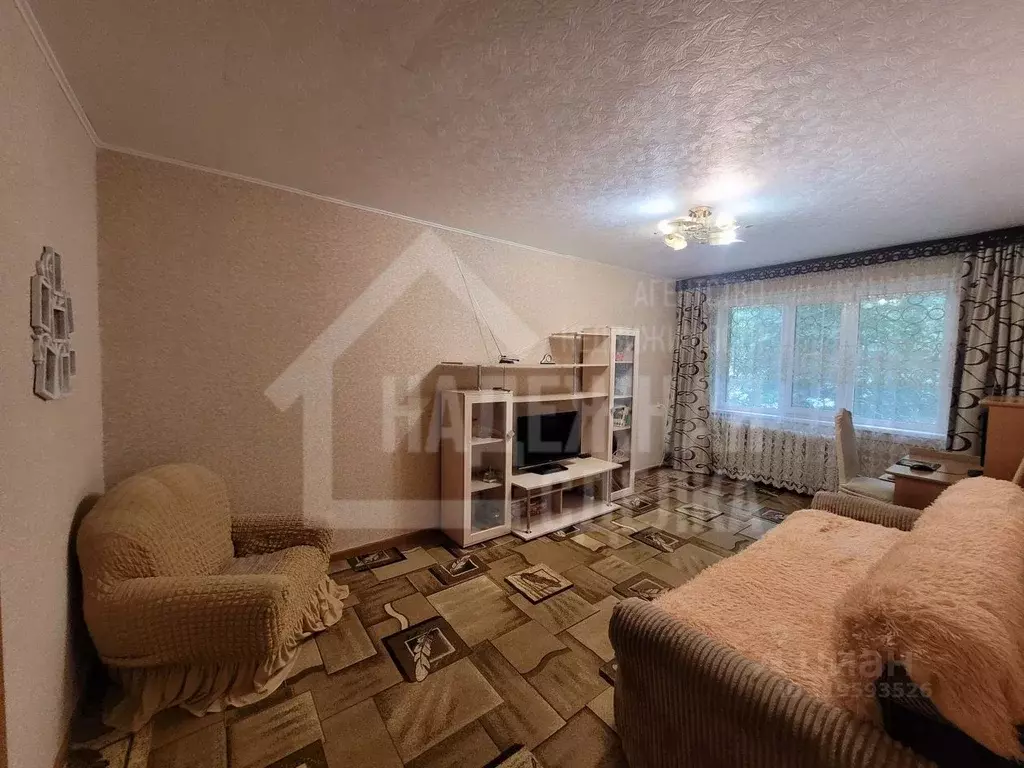 2-к кв. Алтайский край, Рубцовск ул. Громова, 9 (44.4 м) - Фото 1