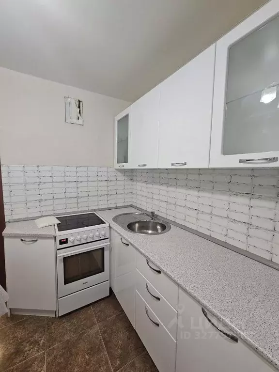 2-к кв. Ульяновская область, Ульяновск просп. Созидателей, 40 (50.0 м) - Фото 2