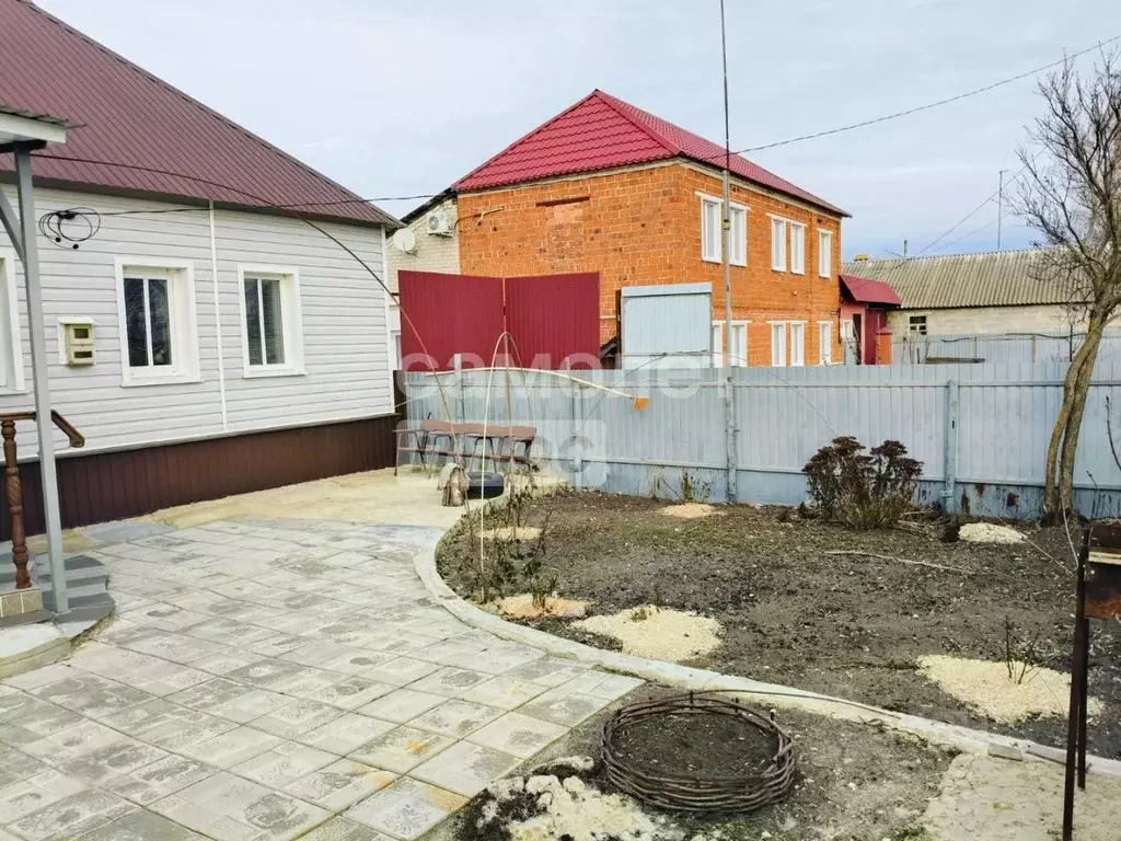 Дом в Липецкая область, Добровский муниципальный округ, с. Каликино ... - Фото 1