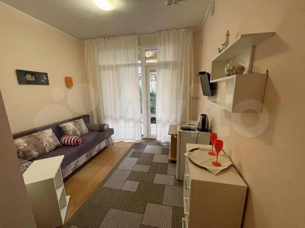 Комната 15 м, 2/2 эт. - Фото 1