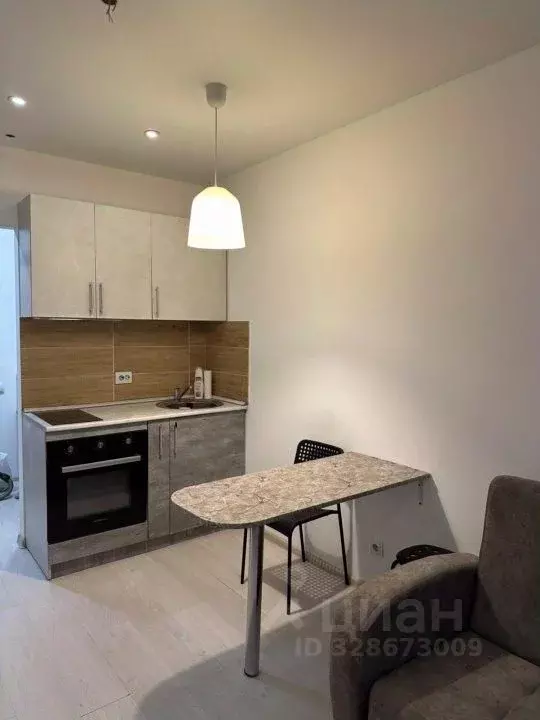 Студия Красноярский край, Красноярск Ленинградская ул., 42 (24.0 м) - Фото 2