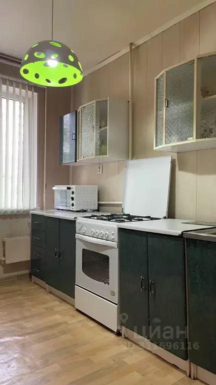 4-к кв. Астраханская область, Астрахань ул. Софьи Перовской, 84к1 ... - Фото 0