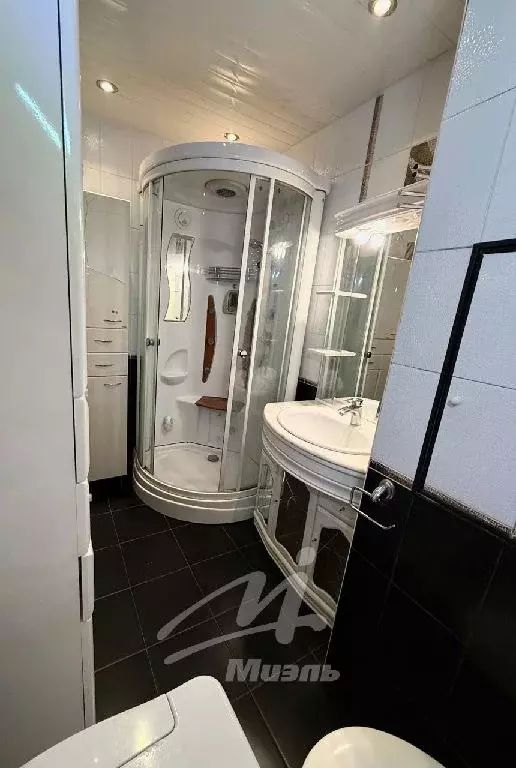 Продается 2-комнатная квартира - Фото 2