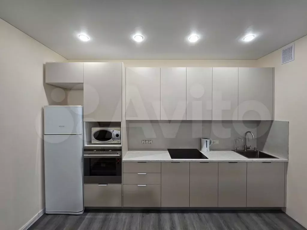 2-к. квартира, 55 м, 4/12 эт. - Фото 1