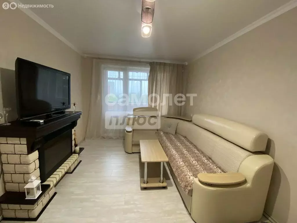 3-комнатная квартира: Курск, улица Димитрова, 103 (61 м) - Фото 2