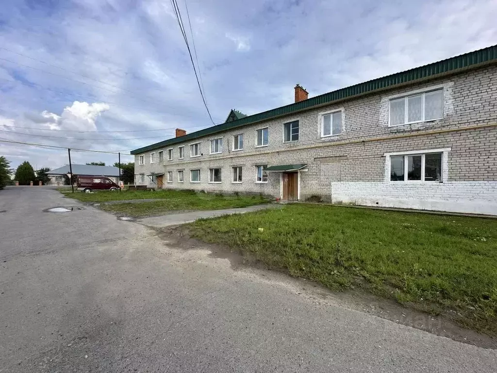 2-к кв. Тюменская область, с. Нижняя Тавда ул. Калинина, 44 (43.6 м) - Фото 1