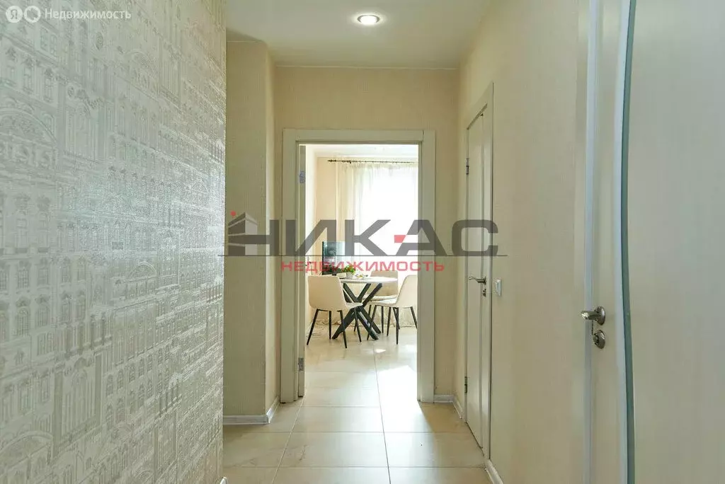 3-комнатная квартира: Ярославль, улица Труфанова, 34А (79.7 м) - Фото 0