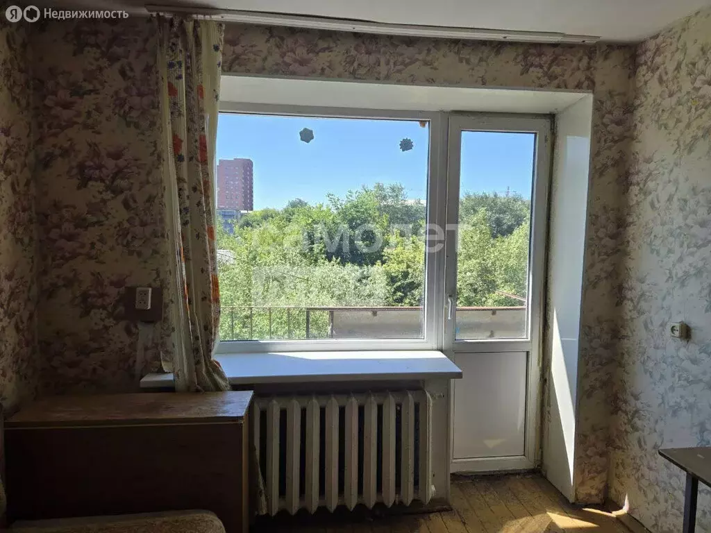 1к в 20-комнатной квартире (17 м) - Фото 0