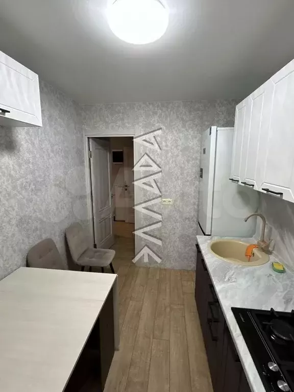 3-к. квартира, 64 м, 3/9 эт. - Фото 0