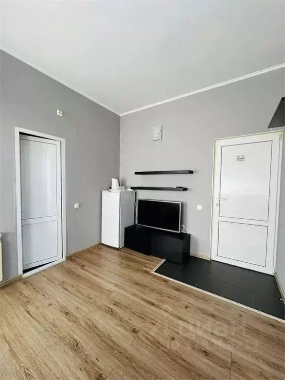 Комната Краснодарский край, Сочи Адлер жилрайон, ул. Бестужева, 16 - Фото 1