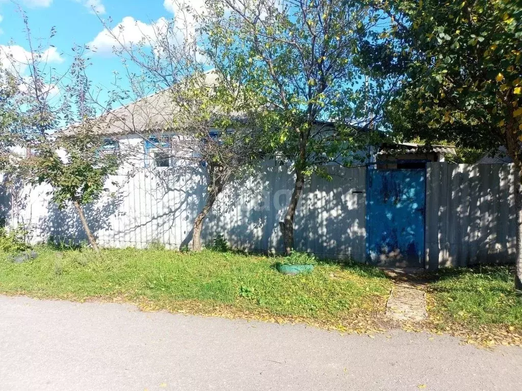 Дом в Белгородская область, Валуйки Терешковой пер., 6 (48 м) - Фото 1