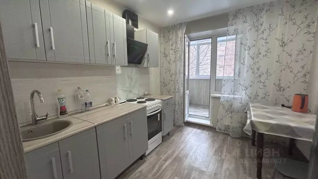 1-к кв. Самарская область, Тольятти Тополиная ул., 3 (38.9 м) - Фото 1