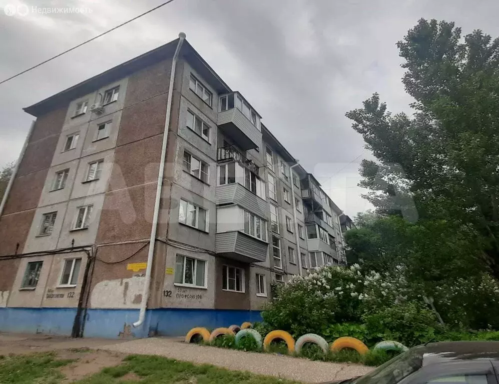 2-комнатная квартира: Омск, микрорайон Городок Нефтяников, улица 50 ... - Фото 0