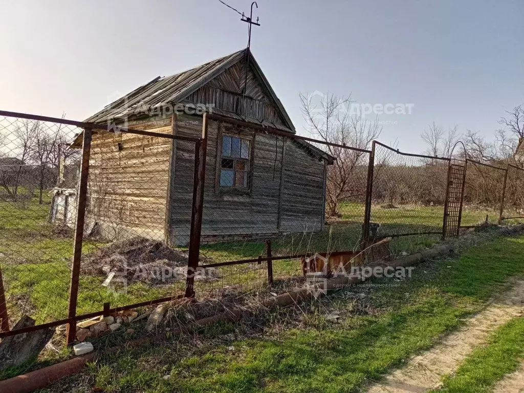 Участок в Волгоградская область, Волгоград Восход СНТ,  (4.0 сот.) - Фото 0