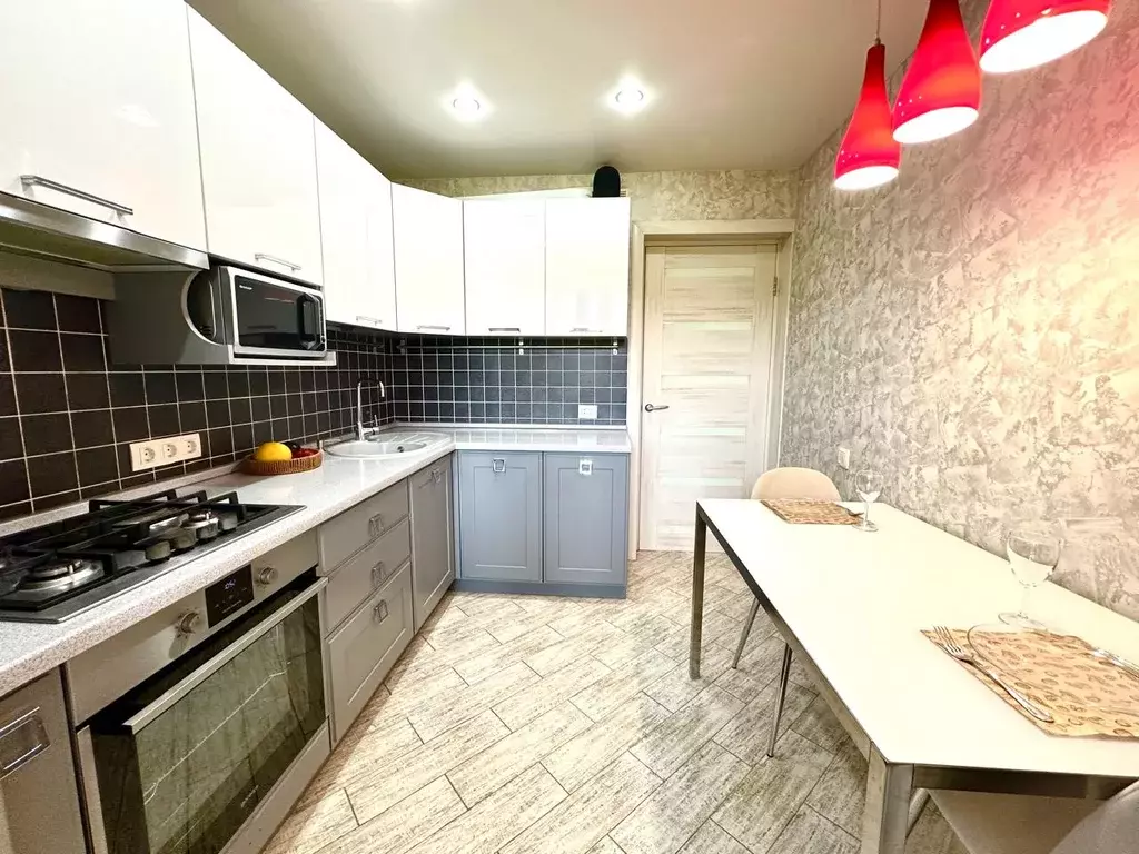 Продаётся 3-к квартира, 61.2 м - Фото 1