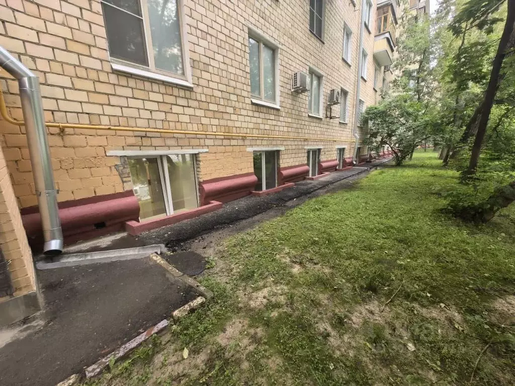 Торговая площадь в Москва Нахимовский просп., 48 (300 м) - Фото 1