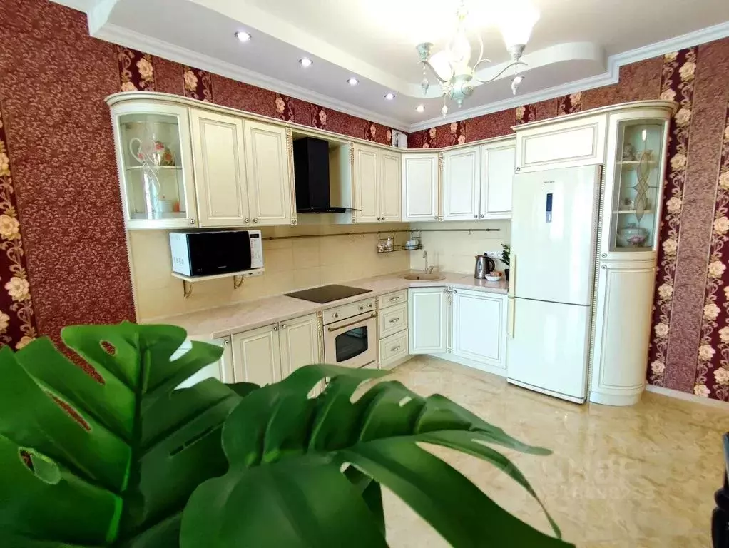 2-к кв. Крым, Симферополь ул. Киевская, 153В (68.0 м) - Фото 1