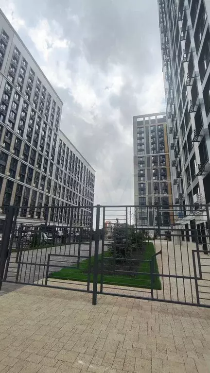3-к. квартира, 90 м, 24/25 эт. - Фото 1